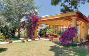 Amazing home in Minturno w/ Outdoor swimming pool, Outdoor swimming pool and 3 Bedrooms Minturno